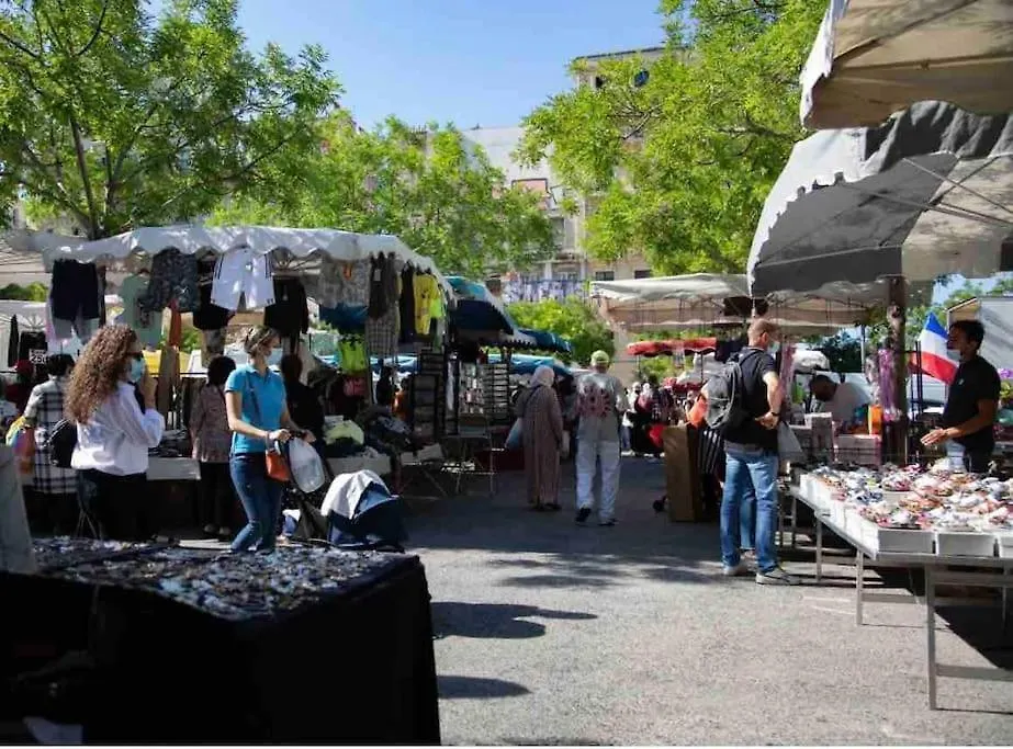 T2 35 M2 Republique Vieux-Port, Joliette Apartment Marseille 0*,  France